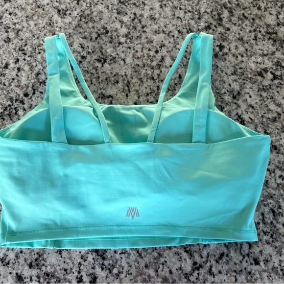 Metabolic Sports Bra - Picture 3 of 3